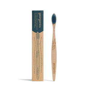 Hard Bristle Beech Toothbrush - Georganics - Crisdietética